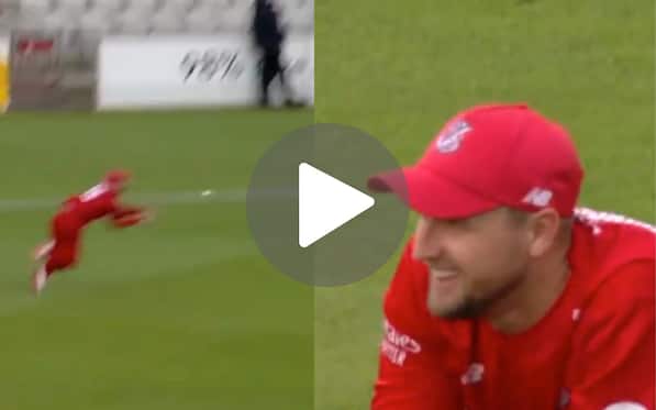 [Watch] Livingstone Flexes Unbelievable Athleticism; Takes A Flying Catch In T20 Blast